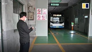 Как проводят дезинфекцию в общественном транспорте в Китае.