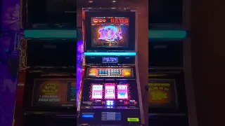 Zoltar Slot Free Games (3x triggered)! with multipliers 2-10x pays (max wager)