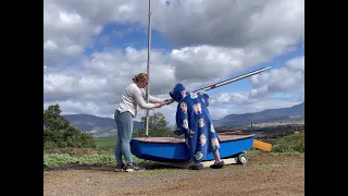 Rigging a Sabot dinghy #woodenboats #sailing #sabot #outdoorkids #dinghy