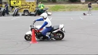 Amazing!!!! Japan Police Motorcycle Driving Instructor - Honda CB1300