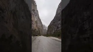 Юпшарский каньон или ущелье "Каменный мешок", Рицинский национальный парк Абхазии.