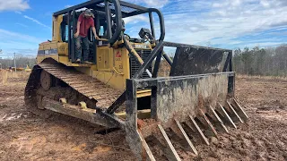 New to us CAT D6R lgp with brand new root rake