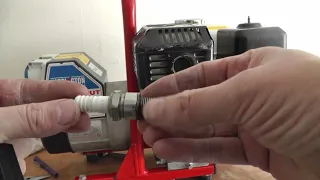 Honda GX series engine replacing , testing the Spark plug  GX120 GX140 GX160