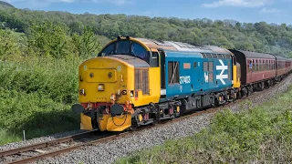 37403 'Isle of Mull' Thrash. The Jolly Fisherman to Skegness Return Exits Ansley Tunnel July 29 2023