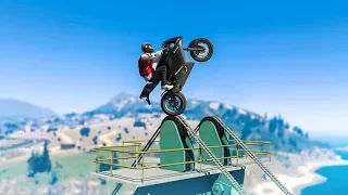 LUCKIEST STUNT LANDING EVER! - (GTA 5 Stunts & Fails)