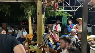 valdomiro garcia improviso estilo gildo  com tío gauchinho e amigos