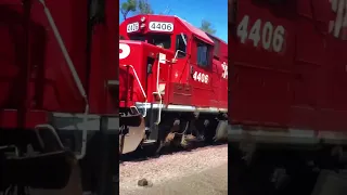 Best Train Horn Salute Ever!  Train In Iowa, Canadian Pacific Railroad