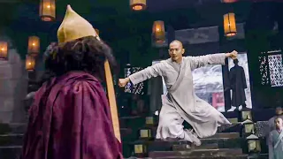 Villain looks down on little monk, unexpected he is a kung fu master with 300 years of power!🗡42