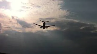 S7 B737 KJA Landing