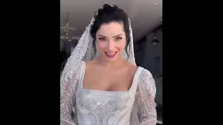 Очаровательная невеста Мерве Болугур