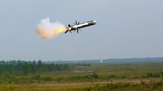 Syrian Soldiers Avoid TOW Missile