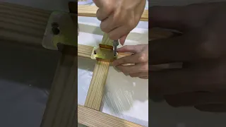 Assembling wooden easel stand #shorts