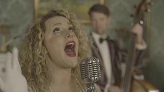 Oops I Did it Again - Vintage 1920s Britney Spears Cover ft. Amanda Stewart