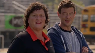 Glee - Finn talks to Beiste and notices Ryder dancing 4x05