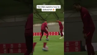 Van Dijk explain explains how to defend 1v1🔥