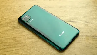 Huawei P40 Lite: распаковка и обзор. Из магазина Pleer.Ru! Он меня удивил!