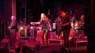 Rock Legends 2022 - Jefferson Starship performing Miracles