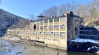 Exploring the ABANDONED Ramage Paper Mill (Monroe, MA)