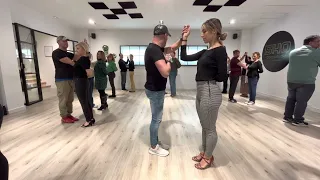 CLASE DE SALSA EN LINEA