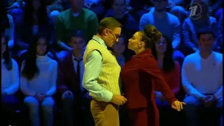 Roman Kostomarov and Alexandra Ursulyak I Ice Age Show 2014 I Besame mucho