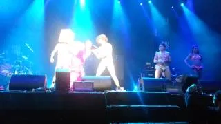 LMFAO - Sexy and I Know It (Live at Stadium Live, 08.12.12)