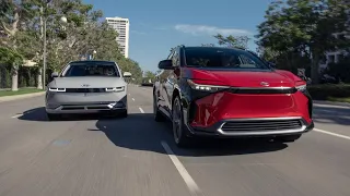 2022 Hyundai Ioniq 5 vs 2023 Toyota bZ4X Small EV SUVs Compared #hyundai #toyota