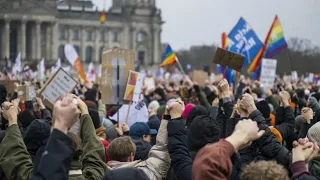 Demonstration gegen Rechtsextremismus in Berlin