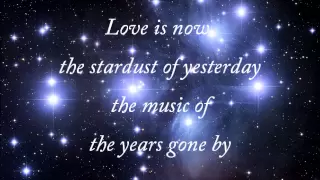 Nat King Cole - Stardust (with lyrics)