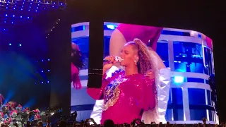 Beyoncé - Interlude / Déjà Vu (feat. JAY-Z) / Green Light [Coachella Weekend 2]