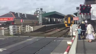 Barmouth Station Level Crossing (Gwynedd) Thursday 01.09.2016