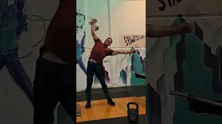 40 kg Kettlebell Press With NO Training (haven't done a single rep in 2023)