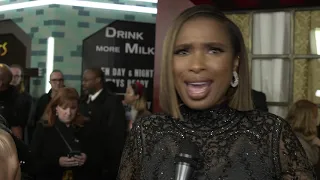 Jennifer Hudson arrives at the "CATS" premiere & red carpet