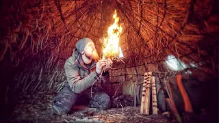 7 vs. Wild - Survival Challenge | Feuerbohren im Winter