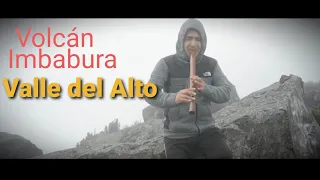 Valle del Alto / Volcán Imbabura Ecuador / Alondra Andes (Cover)