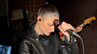 Niia - Ace Hotel (Live in Vienna)