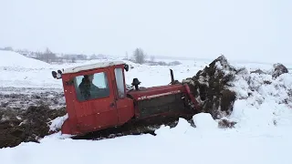 ДТ 75 против навоза и снега! Ремонт трактора и расчистка снега!