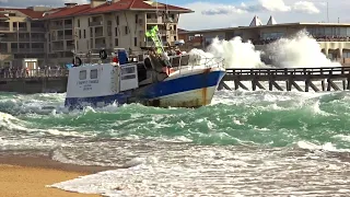 📛 ATTENTION OCÉAN DÉCHAÎNÉ À CAPBRETON LES VAGUES FRAPPENT LE LITTORAL 🌊😨 @Alex.rolland