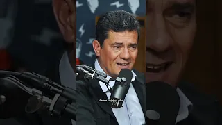 "Lula não tem resposta" - Sergio Moro no Flow Podcast #shorts