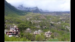 Danba, Garze, Sichuan Province, China 丹 巴 藏 寨