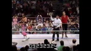 Dark Match - Bret Hart vs The Mountie for the WWF Championship - October 26 1992