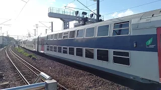 Passage sans arrêt d'un Z20900 IDF + Z8800 en gare d'ermont-eaubonne