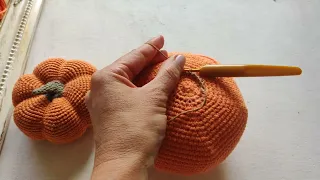 How to Crochet a Pumpkin Stem, First video