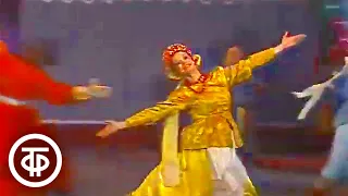 Стравинский. Одноактный балет "Петрушка" (1984)