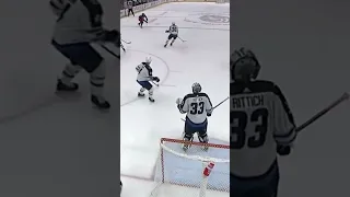 Patrik Laine scoring against the Winnipeg Jets!