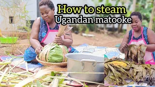 How to prepare and cook Ugandan matooke