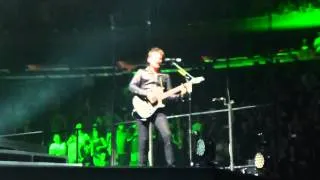 Muse Dead Star, Live at Madison Square Garden, NYC, on April 16, 2013