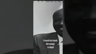 Baba Raila Odinga Sings Jamaica Farewell by Harry Belafonte.