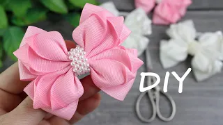 DIY Ribbon bow / Как сделать бант из лент