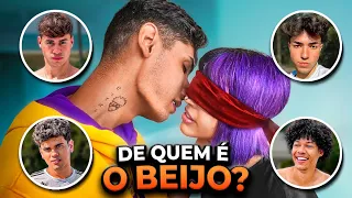 ELES SE BEIJARAM ?