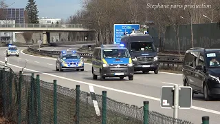 Munich la police  ferme une autoroute pour l'arrivee du convoi de Volodymyr Zelensky